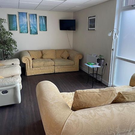 Greenway & Copper Coast Hostel Bunmahon Екстер'єр фото