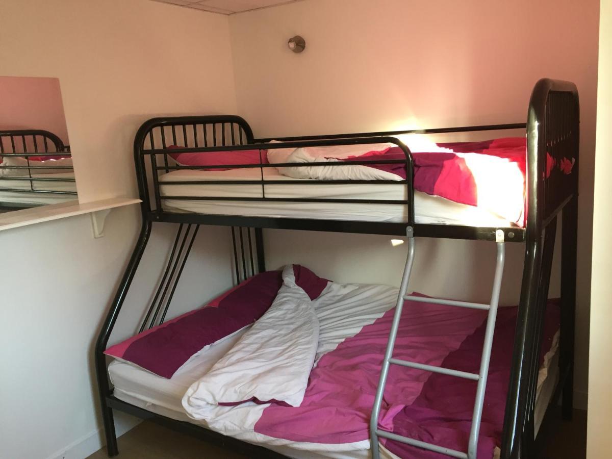 Greenway & Copper Coast Hostel Bunmahon Екстер'єр фото